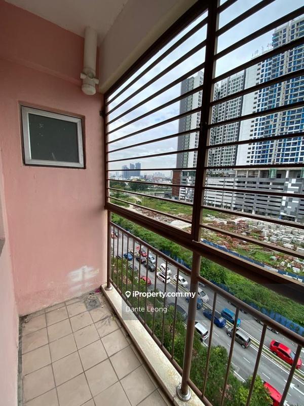 Condominium for Sale in Villaria by Dante Leong - iProperty.com.my