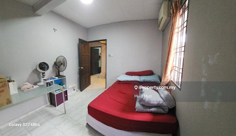 Rumah Berangkai 2 Tingkat untuk Dijual di myj42, Seri Kembangan oleh Mun Mun - iProperty.com.my