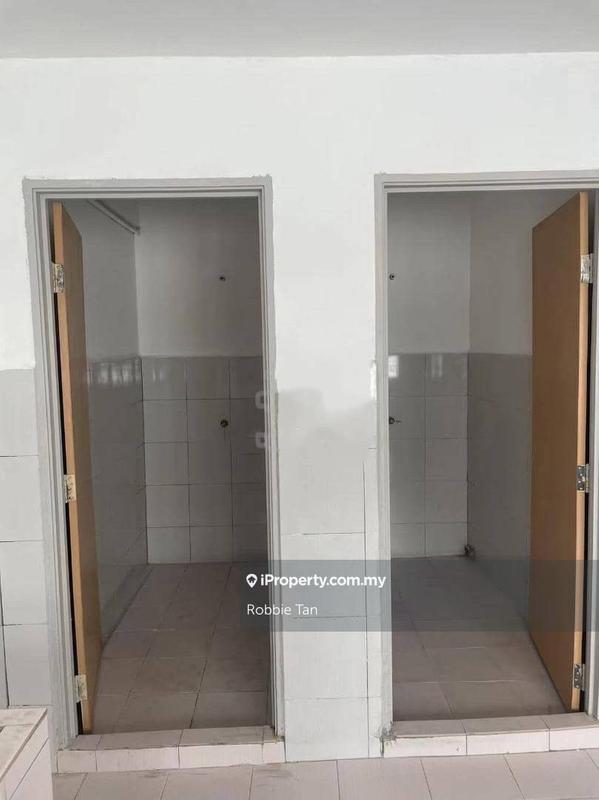 Shop for Rent in Taman Pandan, Tebrau by Robbie Tan - iProperty.com.my