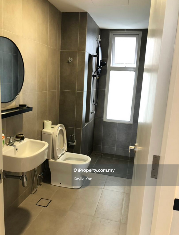 For Rent - Emerald Hill