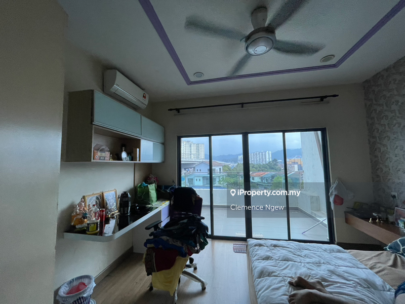 Rumah Berangkai 2.5 Tingkat untuk Dijual di Taman Dagang Jaya, Ampang oleh Clemence Ngew - iProperty.com.my