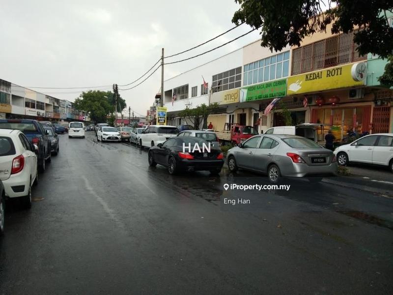Kedai untuk Disewa di Taman Overseas Union (Taman Oug), Jalan Klang Lama (Old Klang Road) oleh Eng Han - iProperty.com.my