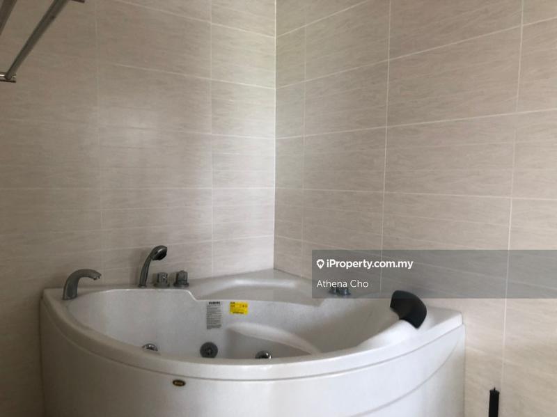 Rumah Teres 2.5-Tingkat untuk Dijual di Pajam, Nilai oleh Athena Cho - iProperty.com.my