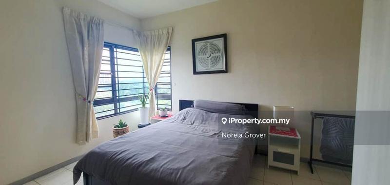 Condominium for Sale in Opal Damansara by Norela Grover - Ensuite guest room - iProperty.com.my