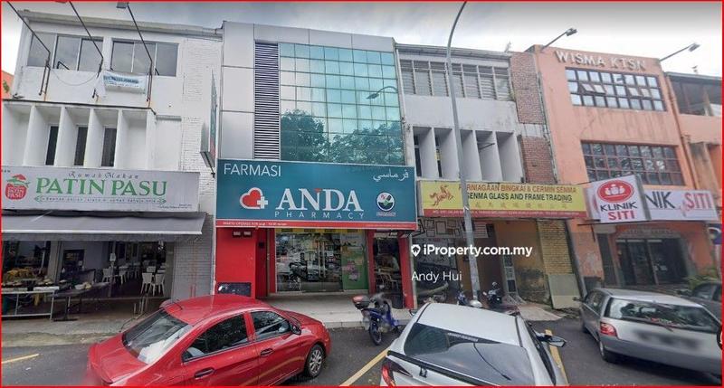 For Sale - Jalan Negara Taman Melawati Freehold 3 Storey Shop-Office