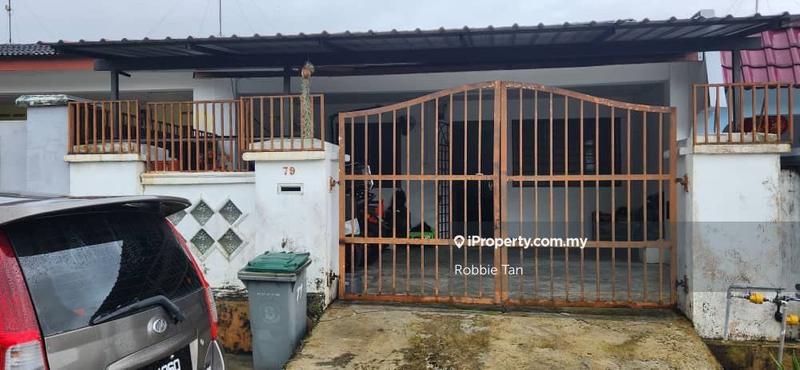 Rumah Berangkai 1 Tingkat untuk Dijual di Taman Teratai, Skudai oleh Robbie Tan - iProperty.com.my