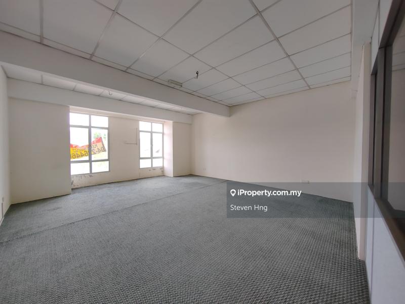 For Rent - Lintang Batu Maung 1st or 2nd floor shop office bare unit
