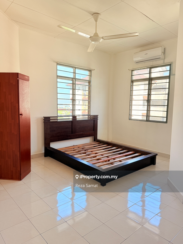 Pangsapuri untuk Dijual di Seri Ixora Apartment oleh Reza Samat - iProperty.com.my