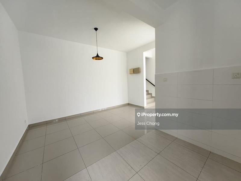 Townhouse for Sale in Bandar 16 Sierra ,Odora sierra 1, Puchong by Jess Chong - iProperty.com.my