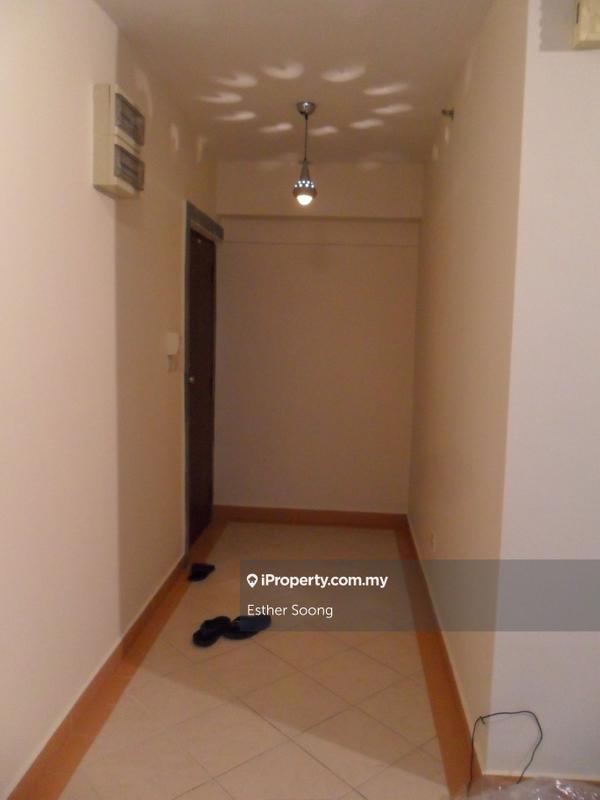 Condominium for Sale in Perdana Exclusive by Esther Soong - iProperty.com.my