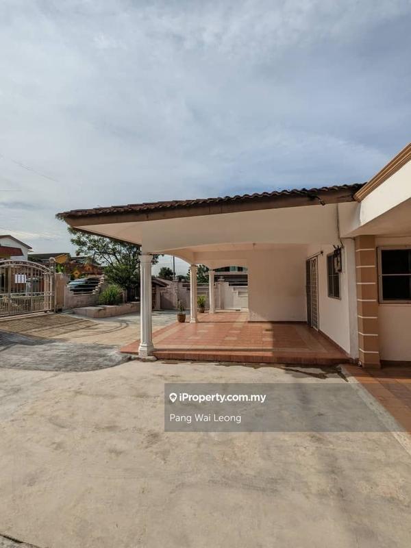 Bungalow House for Sale in Taman Guru, Rasah by Pang Wai Leong - iProperty.com.my