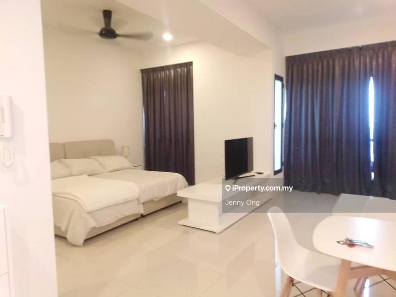 For Sale - Arnica @ Tropicana Gardens