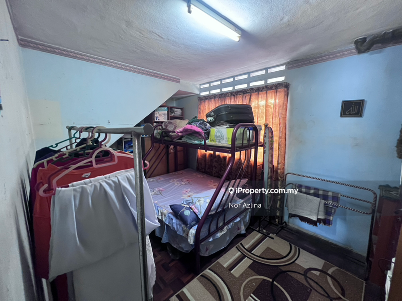 Rumah Berangkai 3 Tingkat untuk Dijual di Taman Melur, Ampang oleh Nor Azlina - iProperty.com.my