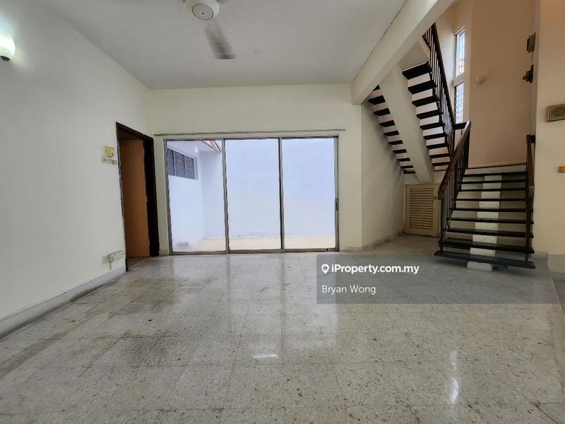 Semi-Detached House for Sale in Damansara Jaya, Petaling Jaya by Bryan Wong - iProperty.com.my