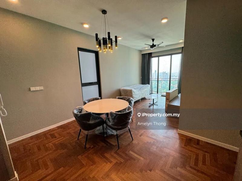 For Sale - Bloomsvale Menara Vista Petaling