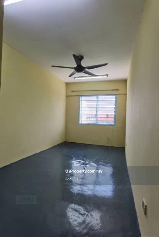 For Sale - Taman Permai Indah Flat