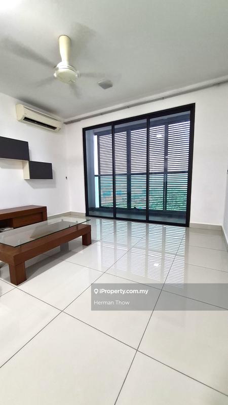 Service Residence untuk Dijual di Isola oleh Herman Thow - iProperty.com.my