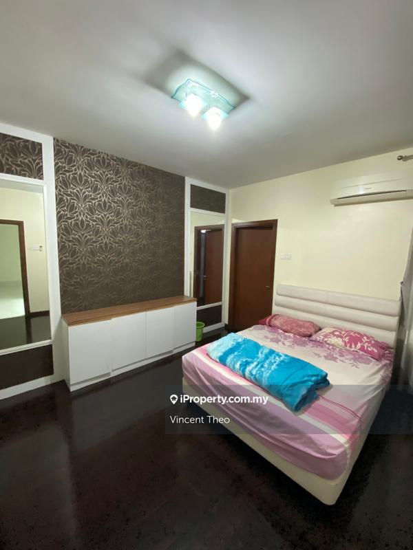 3.5-storey Terraced House for Sale in Taman Ampang Hilir, Ampang by Vincent Theo - iProperty.com.my