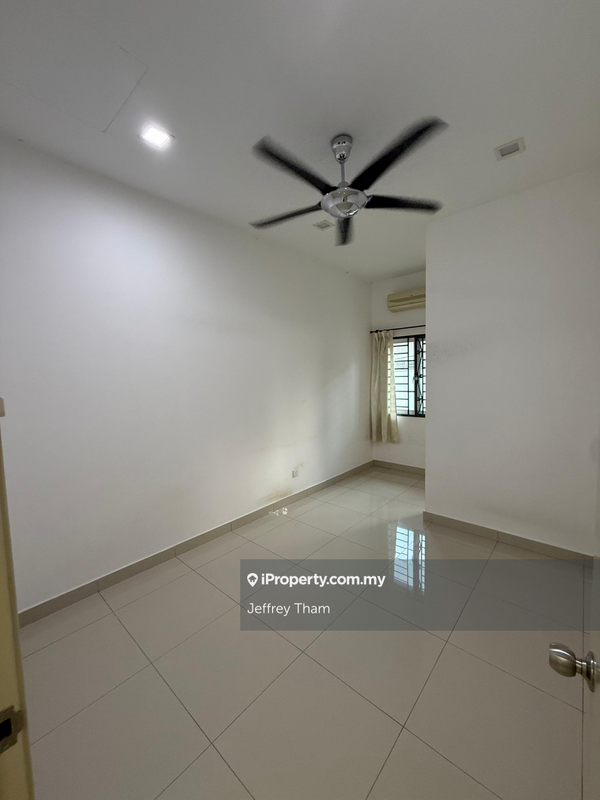 Rumah Berangkai 2 Tingkat untuk Dijual di ut2ph, Tanjong Duabelas oleh Jeffrey Tham - iProperty.com.my