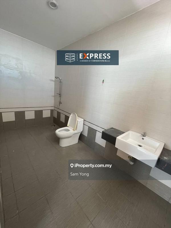 Rumah Berkembar untuk Dijual di Interhill, Miri oleh Sam Yong - iProperty.com.my