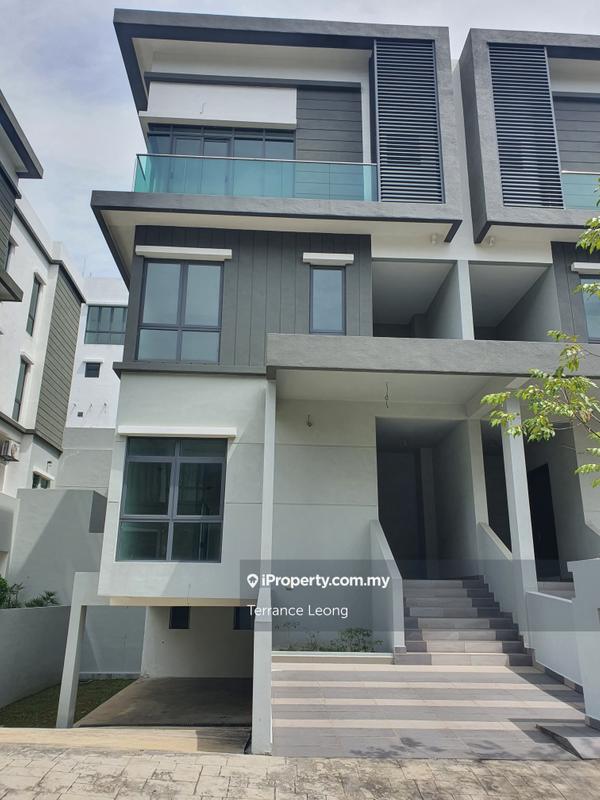 Semi-Detached House for Sale in Desa hill villa desa petaling kl, Desa Petaling by Terrance Leong - iProperty.com.my