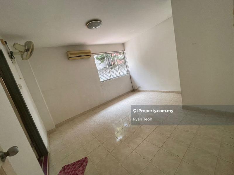 Semi-Detached House for Sale in SS1, Petaling Jaya by Ryan Teoh - iProperty.com.my