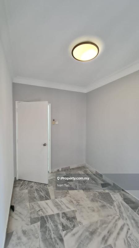 Apartment for Sale in Sri Intan 1 by Ivan Tan - iProperty.com.my