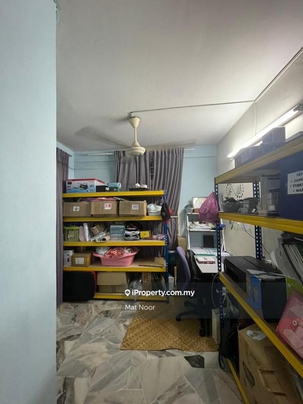 Pangsapuri untuk Dijual di Ilham Apartment oleh Mat Noor - iProperty.com.my