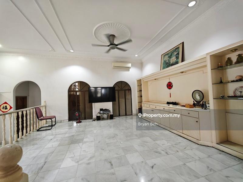 Bungalow House for Sale in Taman Taynton View, Cheras by Bryan Beh - iProperty.com.my