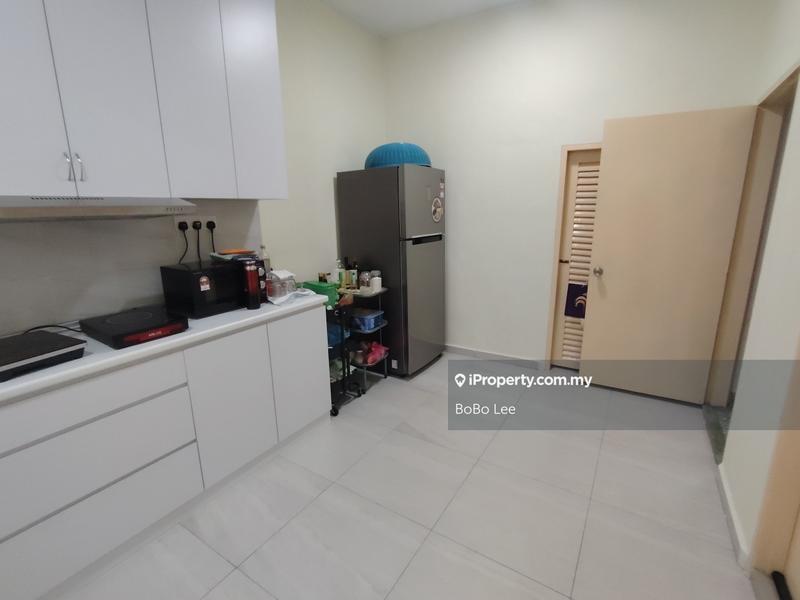 Rumah Berangkai 2 Tingkat untuk Dijual di Taman Overseas Union (Taman Oug), Jalan Klang Lama (Old Klang Road) oleh BoBo Lee - iProperty.com.my