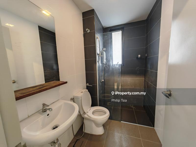 Service Residence for Sale in Utropolis Suites 2 by Philip Tsia - iProperty.com.my