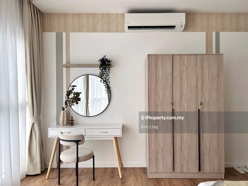 Service Residence for Rent in Quill Residence by Kim Ling - Master Bedroom - iProperty.com.my