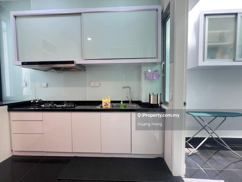 Rumah Berangkai 3 Tingkat untuk Dijual di Schubert, Symphony Hills, Cyberjaya oleh Huang Hong - iProperty.com.my