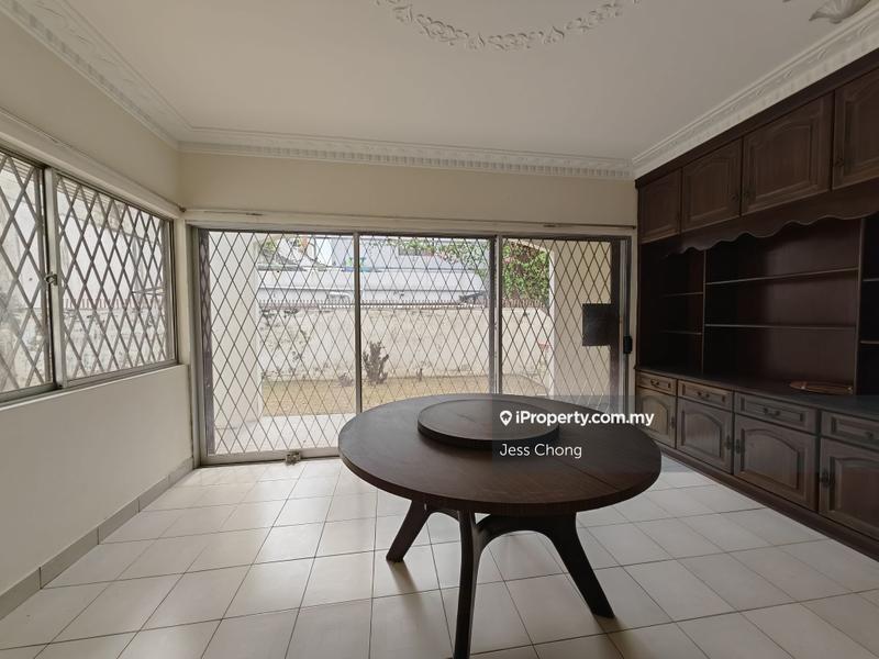 2.5-storey Terraced House for Sale in ttdi, Taman Tun Dr Ismail by Jess Chong - iProperty.com.my