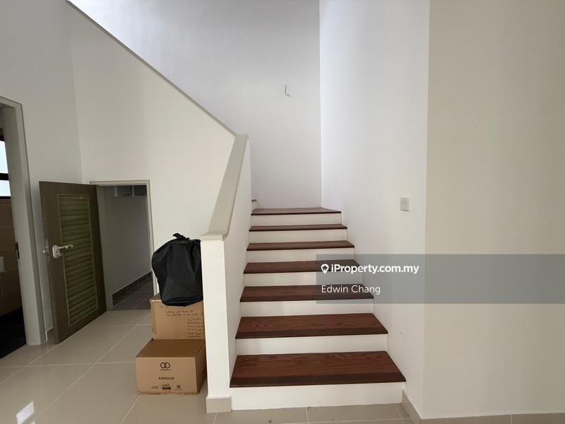 Rumah Berkembar untuk Dijual di Bandar Kinrara Seksyen 1, Bandar Kinrara oleh Edwin Chang - iProperty.com.my