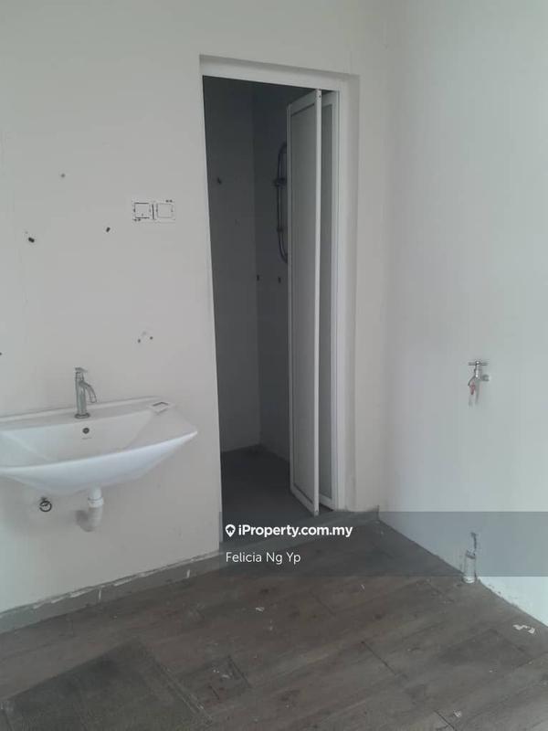Office for Rent in Taman Overseas Union (Taman Oug), Jalan Klang Lama (Old Klang Road) by Felicia Ng Yp - iProperty.com.my