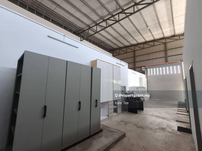 Semi-D Factory for Sale in Taman Impian Emas, Skudai by Kate Tee - iProperty.com.my