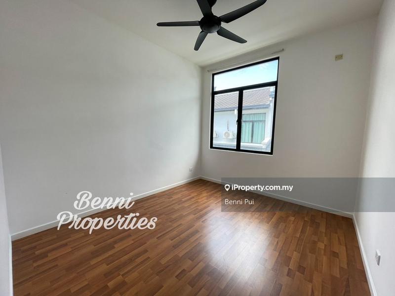 2-storey Terraced House for Sale in Eco Majestic Cradleton [22’x70’], Semenyih, Semenyih by Benni Pui - iProperty.com.my