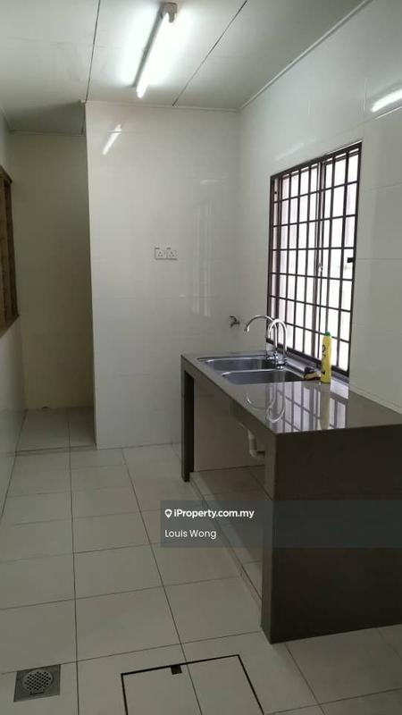 Rumah Teres 2-Tingkat untuk Dijual di Cheras, Kuala Lumpur oleh Louis Wong - Kitchen - iProperty.com.my