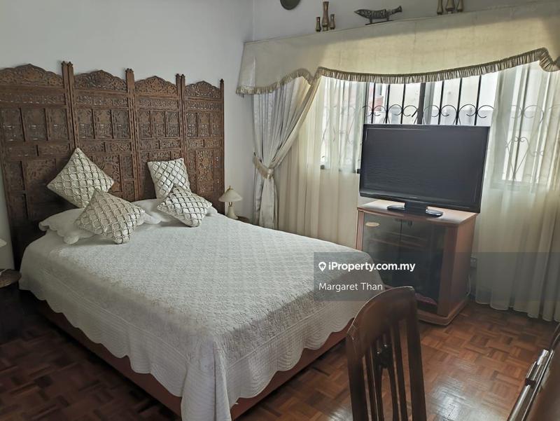 Rumah Berkembar untuk Dijual di SS 21, Damansara Utama, Petaling Jaya oleh Margaret Than - iProperty.com.my