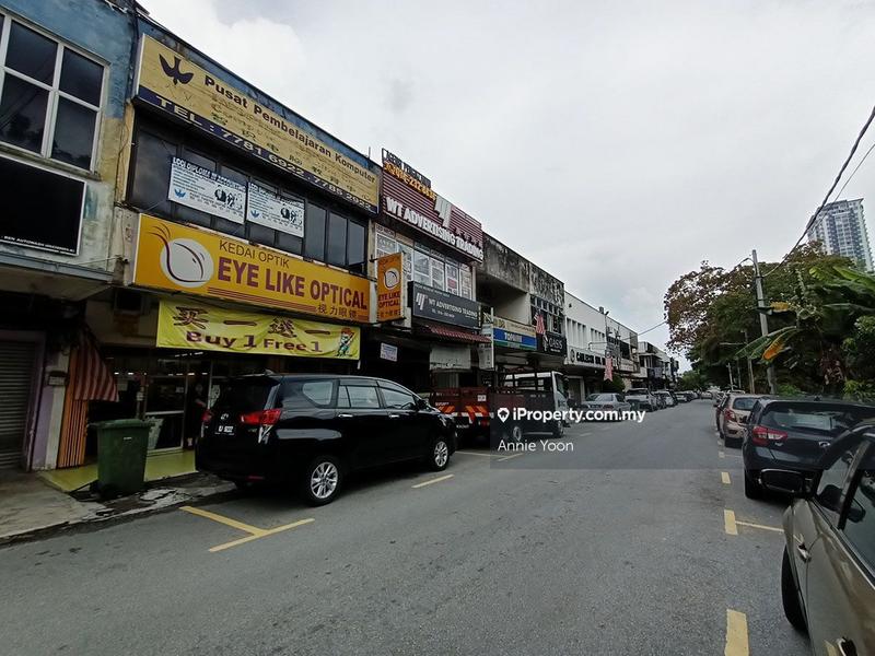 Kedai untuk Dijual di Taman Overseas Union (Taman Oug), Jalan Klang Lama (Old Klang Road) oleh Annie Yoon - iProperty.com.my