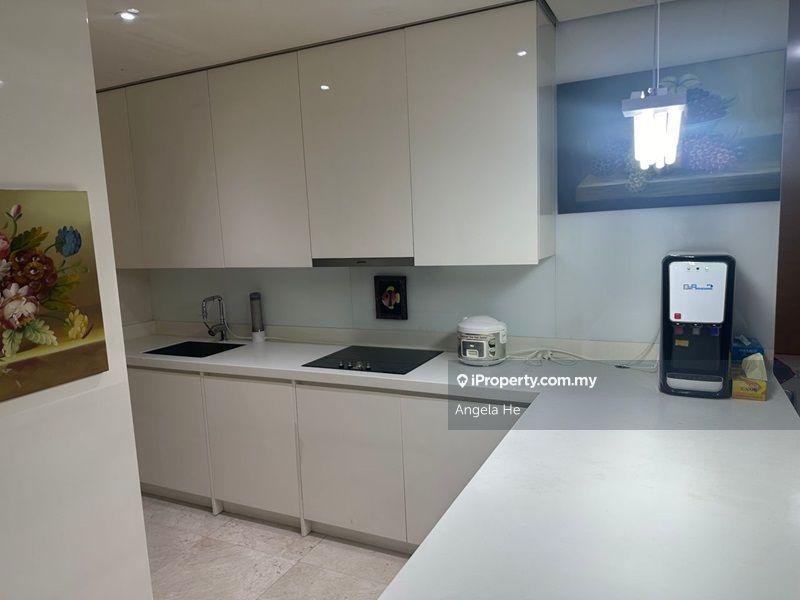 For Sale - Condominium @ The Troika