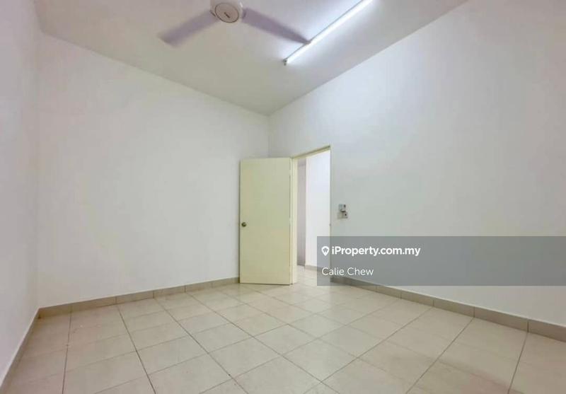 Rumah Teres 2-Tingkat untuk Dijual di Setia Indah, Setia Alam oleh Calie Chew - iProperty.com.my