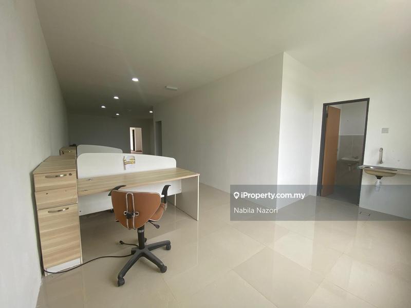 Kedai-Pejabat untuk Disewa di Kampung Padang Enggang, Pasir Ha oleh Nabila Nazori - iProperty.com.my