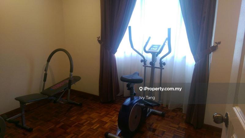 Condominium for Sale in The Club by Ivy Tang - iProperty.com.my