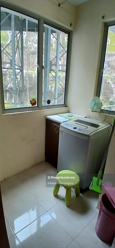 Condominium for Sale in Miami Green by Johann Paul Gregory - iProperty.com.my
