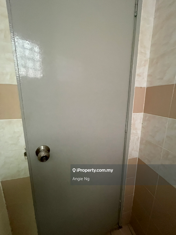 For Sale - Putra point