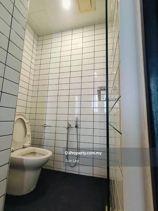 Service Residence for Sale in Flexus Signature by Jiun Lee - iProperty.com.my