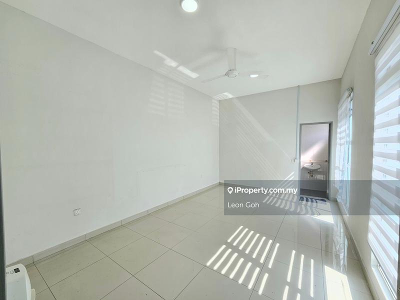 Terraced House for Sale in qi6mk, Telok Panglima Garang by Leon Goh - iProperty.com.my