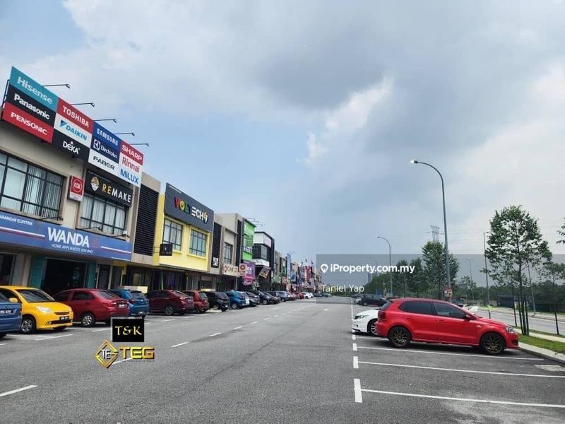 Shop for Sale in Bandar Tropicana Aman, Telok Panglima Garang by Taniel Yap - iProperty.com.my